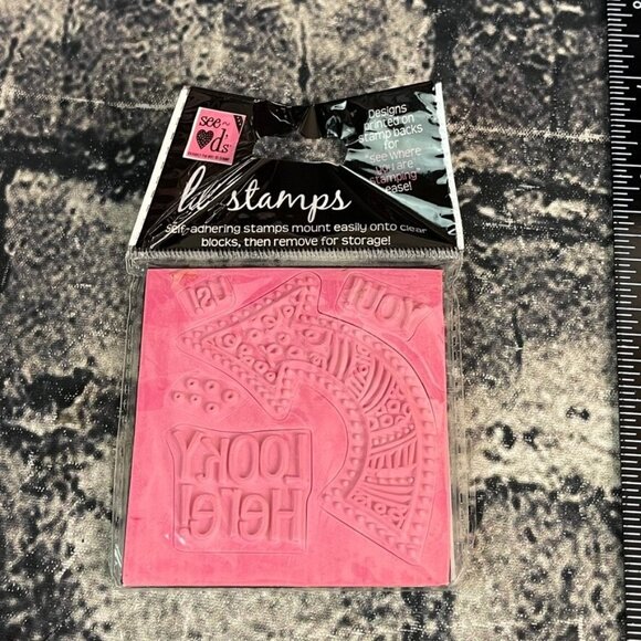 Inque Boutique 5 Piece Stamp Set Arrow LOOKY HERE! YOU! US! - Picture 1 of 6